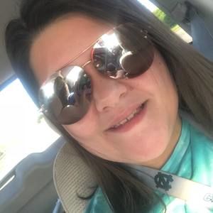 Meet your Posher, Deanna